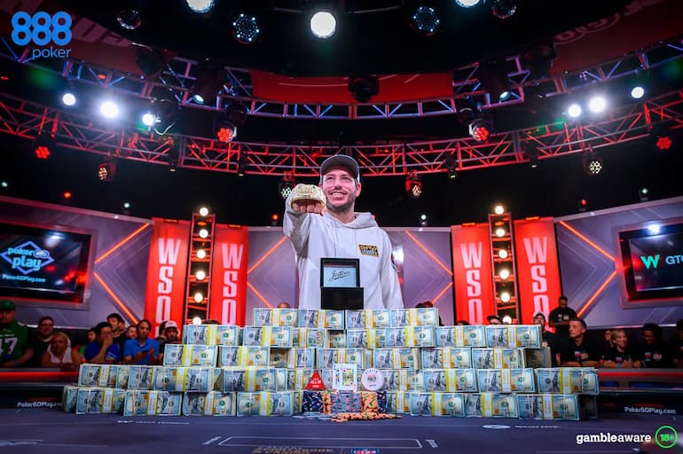 Cash game contro tornei di poker – Il momento del premio