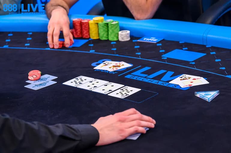 Un'immagine del bellissimo evento di 888poker a Bucarest