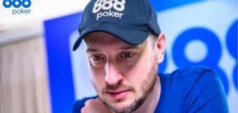 La preparazione alla partita di poker