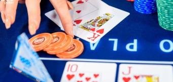 combo draw poker